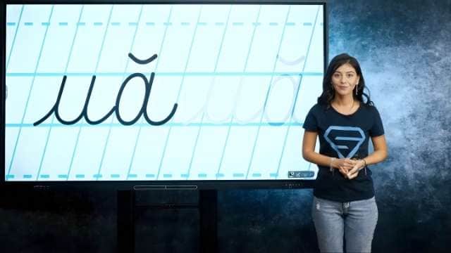 Scriem de mână grupul de litere uă