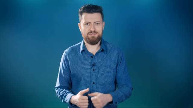 Cum sa fii plin de încredere în sine chiar și atunci când ești criticat