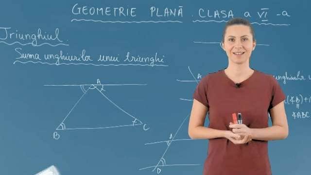 Suma măsurilor unghiurilor unui triunghi